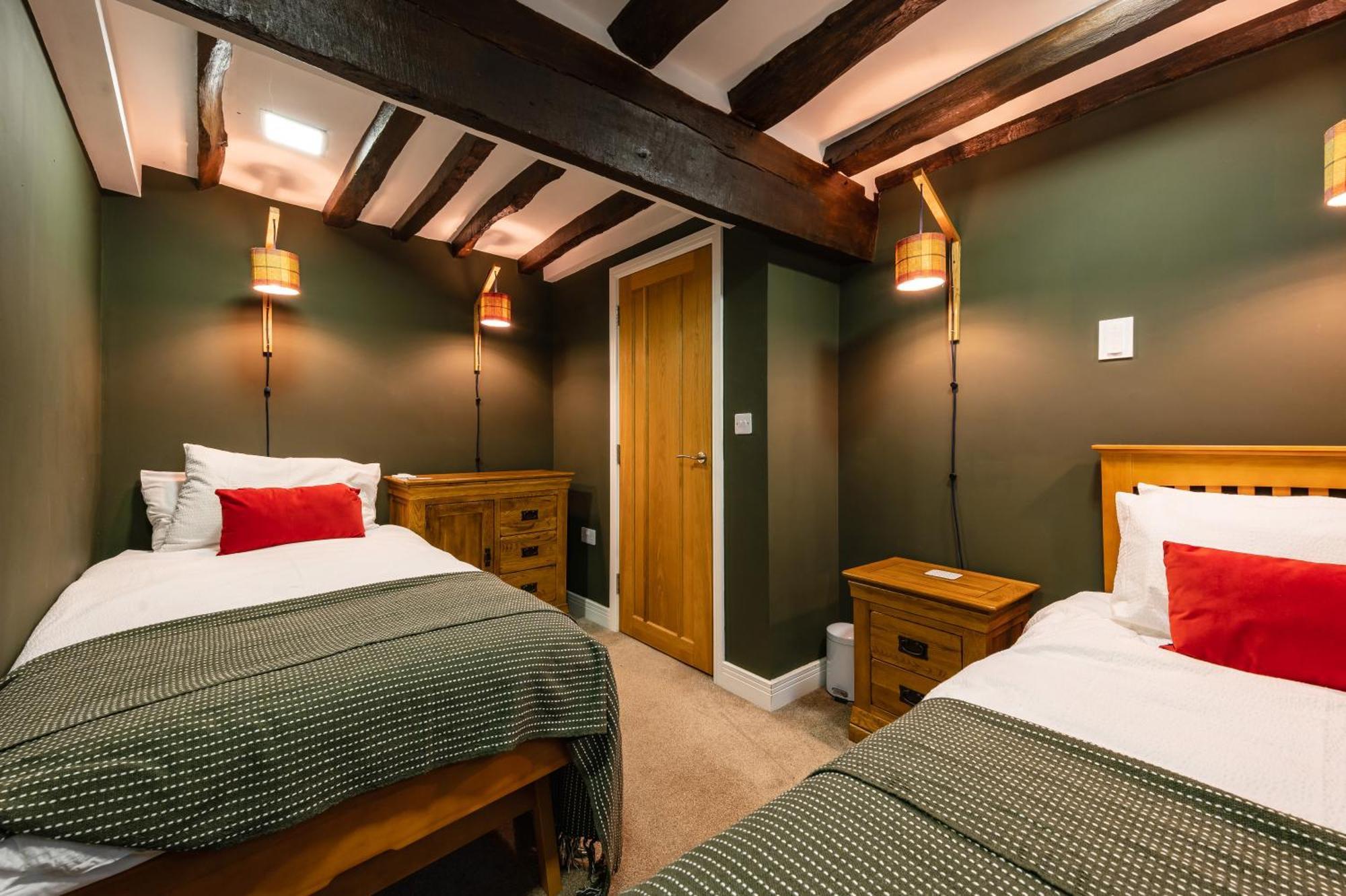 Apartment Spacious, Luxury Town Centre Granary Conversion *